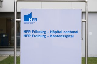 La sécurité des patients et l'intégrité de leurs données n'a jamais été mise en danger, assure l'HFR (archives). KEYSTONE/ANTHONY ANEX